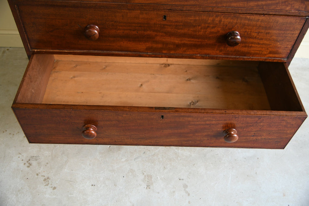 19th Century Mahogany Straight Front Chest of Drawers