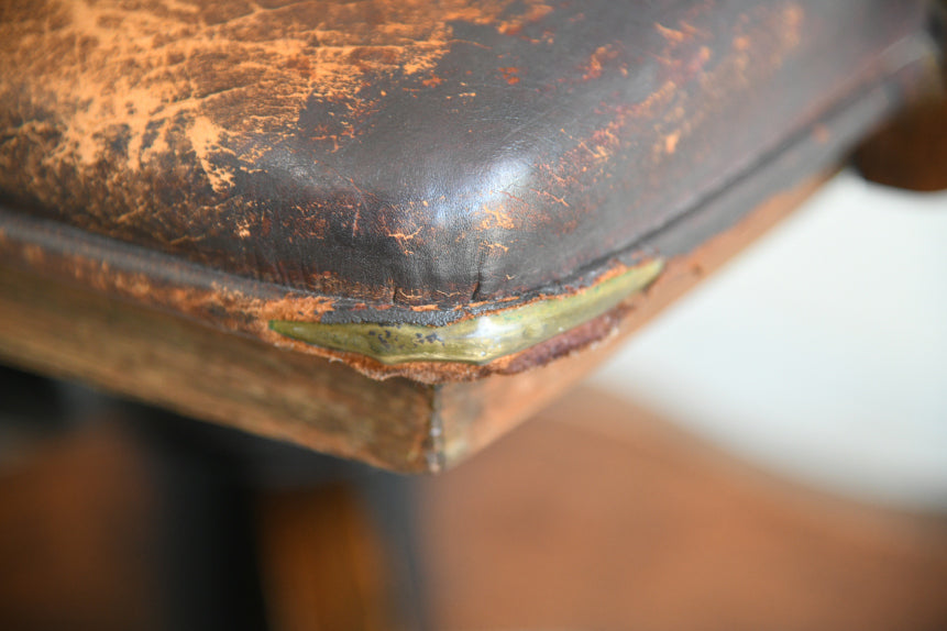 Early 20th Century Oak Office Chair