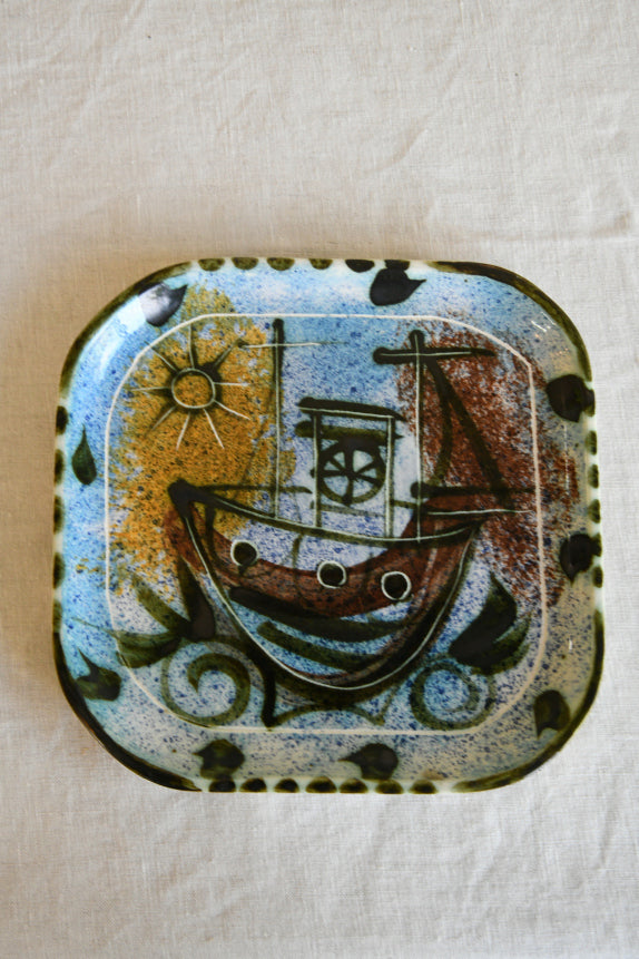 Celtic Pottery Folk Dish