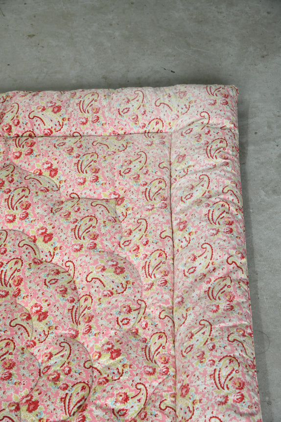 Vintage Pink Floral Feather Eiderdown