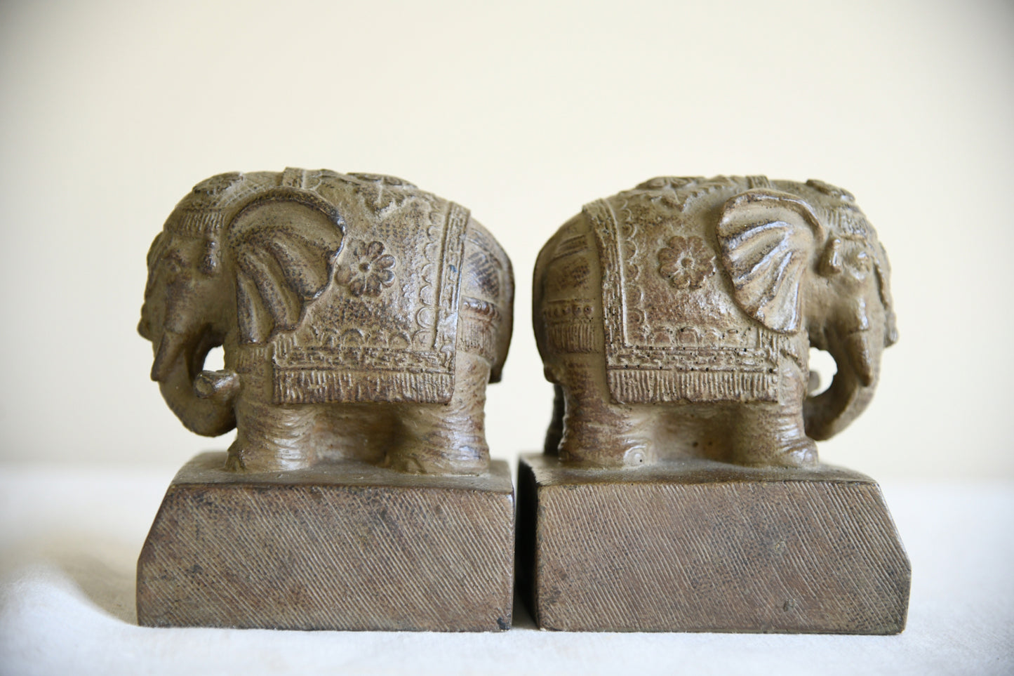 Elephant Bookends