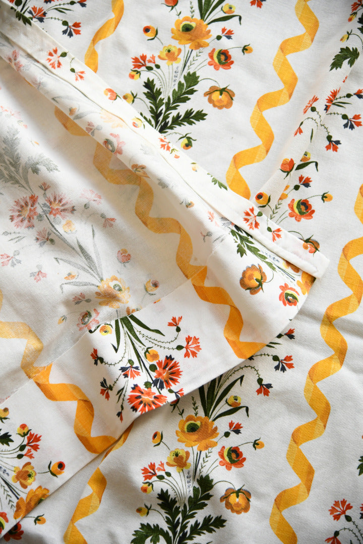 Pair Vintage French Fabric Romanex de Boussac Guirlandes