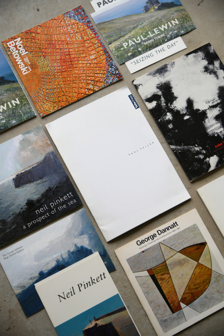 Collection Contemporary Art Exhibition Catalogues