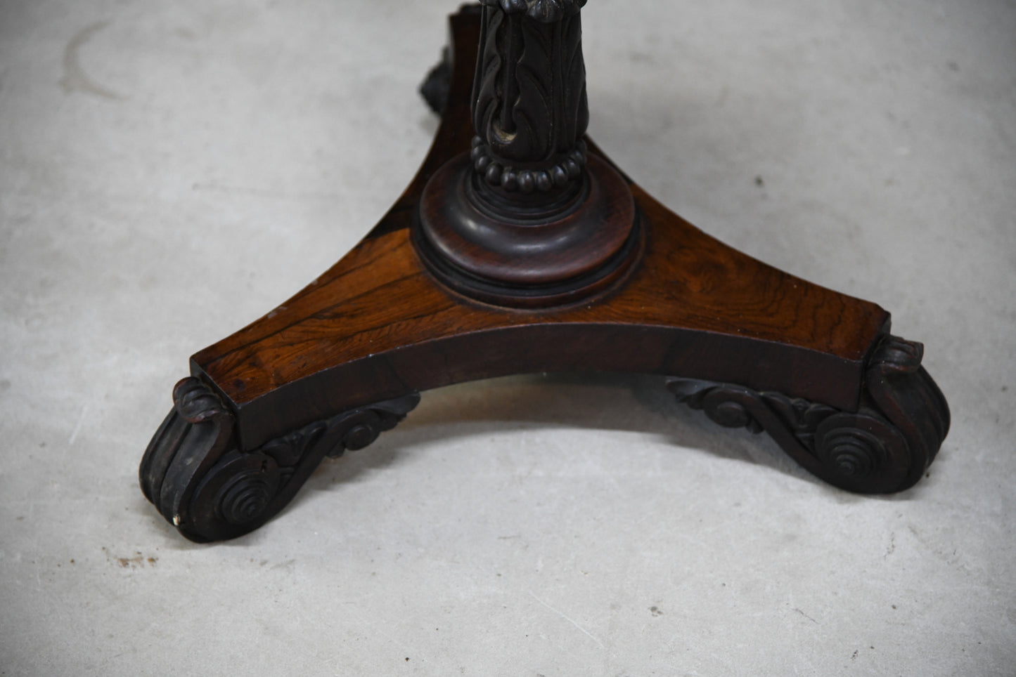 Antique Rosewood Pole Screen