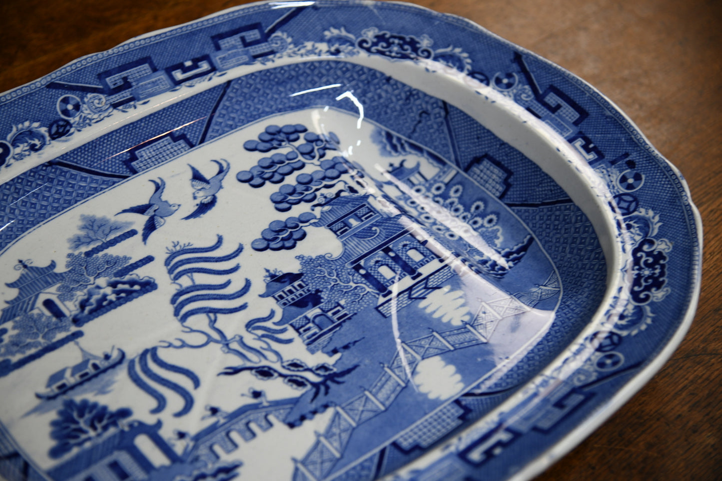 Large Willow Meat Plate