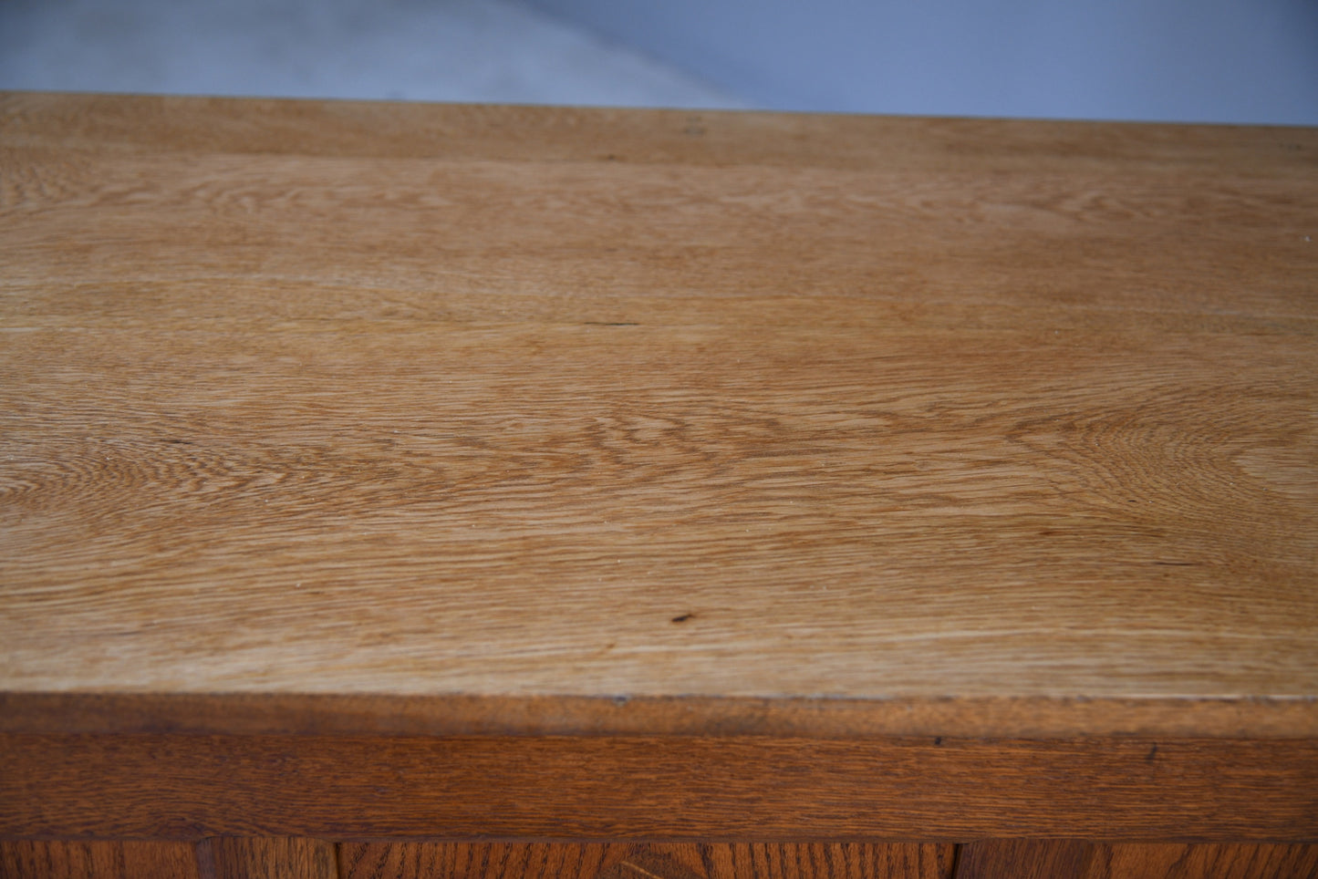 Ecclesiastical Oak Counter