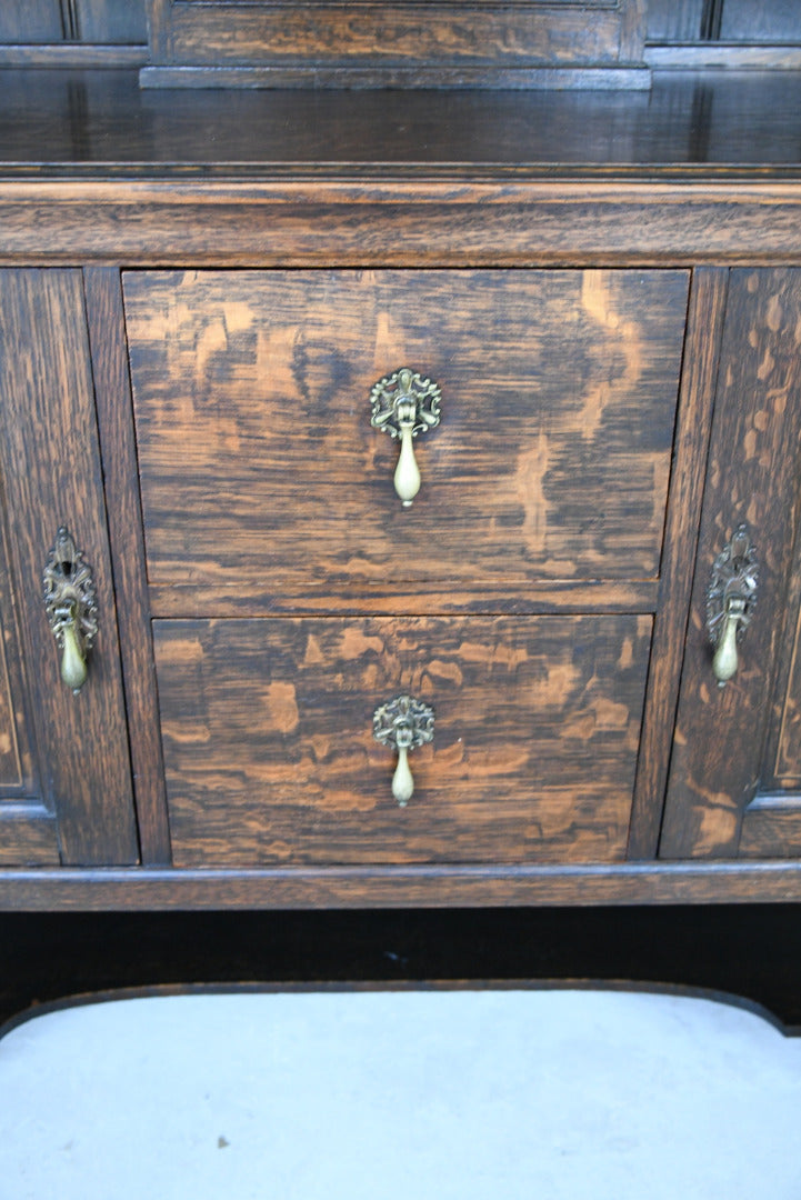 Shapland & Petter Oak Dresser