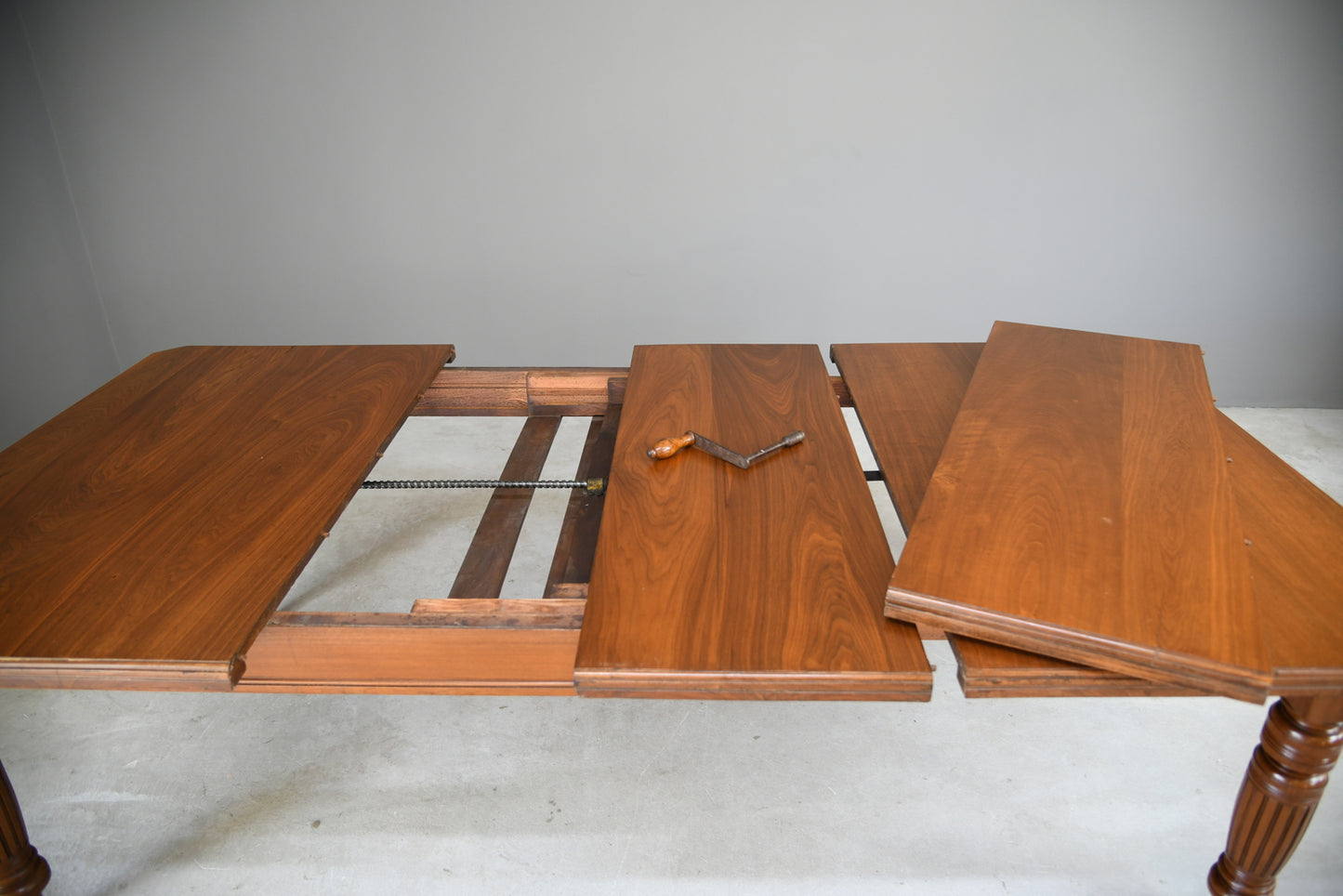 Antique Victorian Walnut Extending Wind Out Dining Table