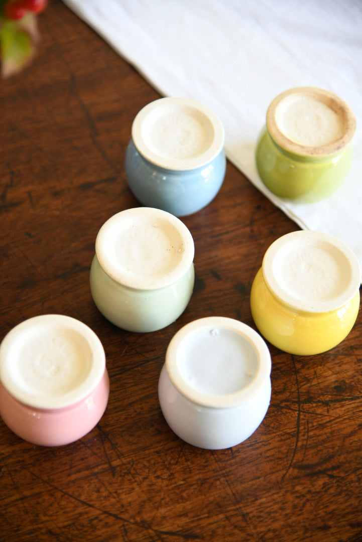 6 x Villeroy & Boch Egg Cups