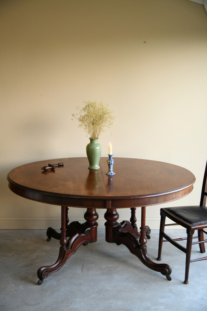 Victorian Mahogany Extending Dining Table