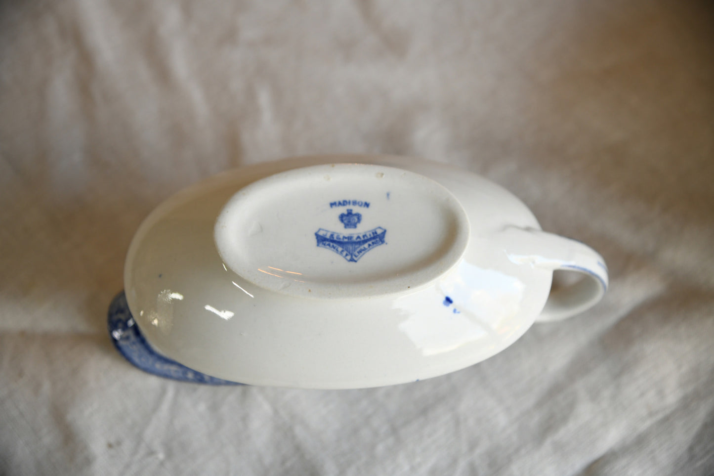 J & G Meakin Madison Tureen & Sauce Boat