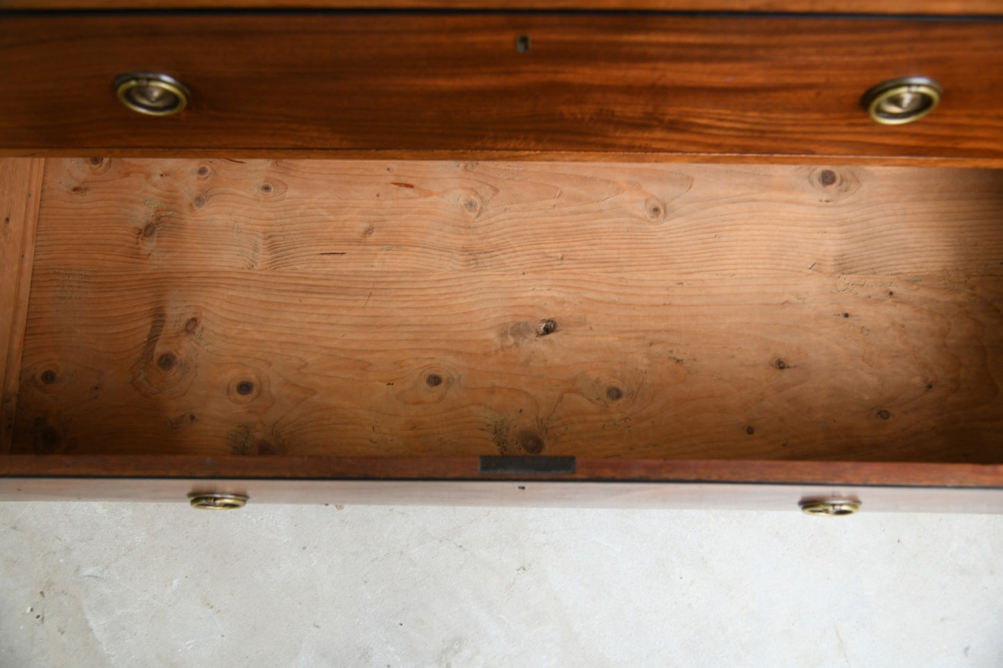 Antique Mahogany Chest of Drawers