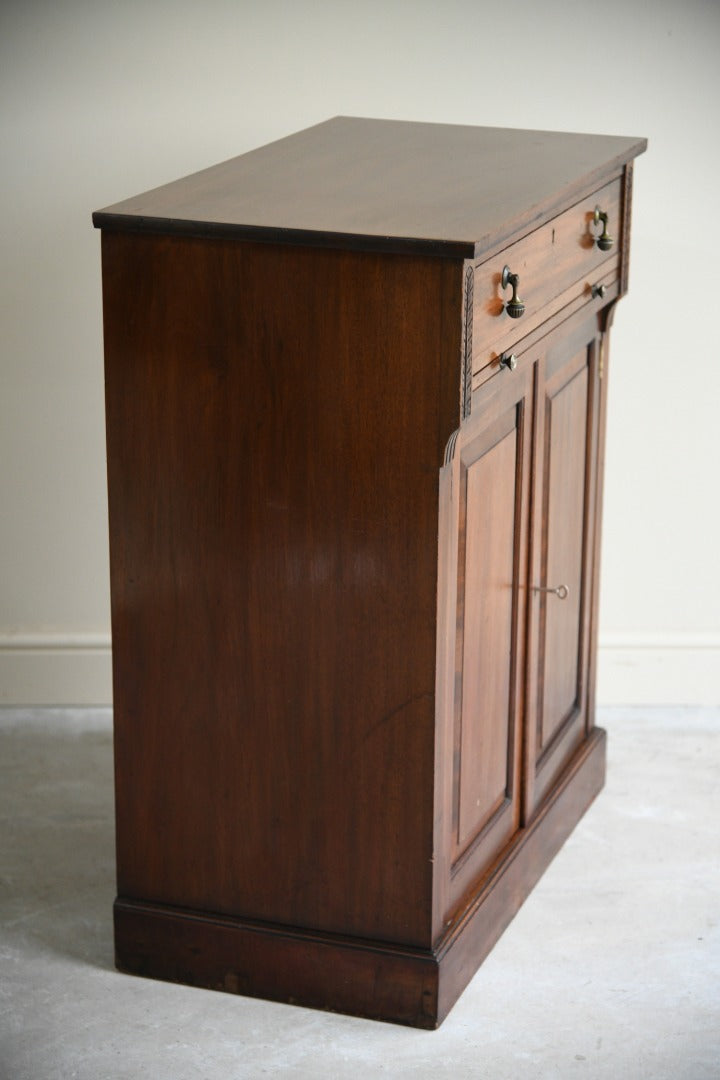 Early 20th Century Mahogany Cabinet