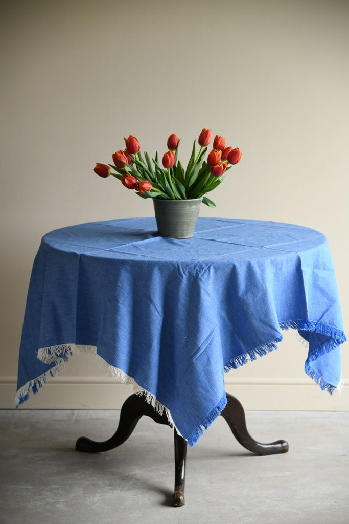 Pink & Blue Tablecloths