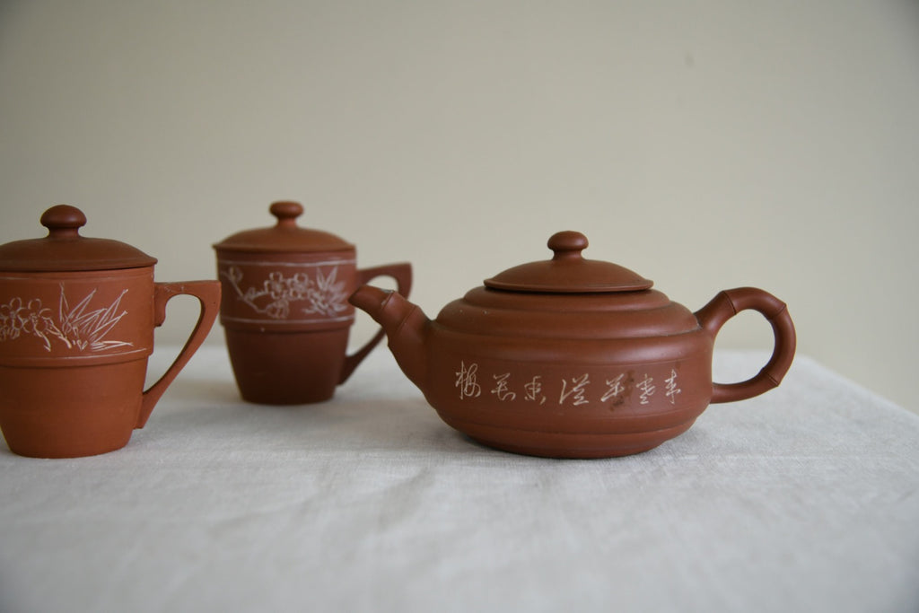 Chinese Red Clay Teapot & Cups