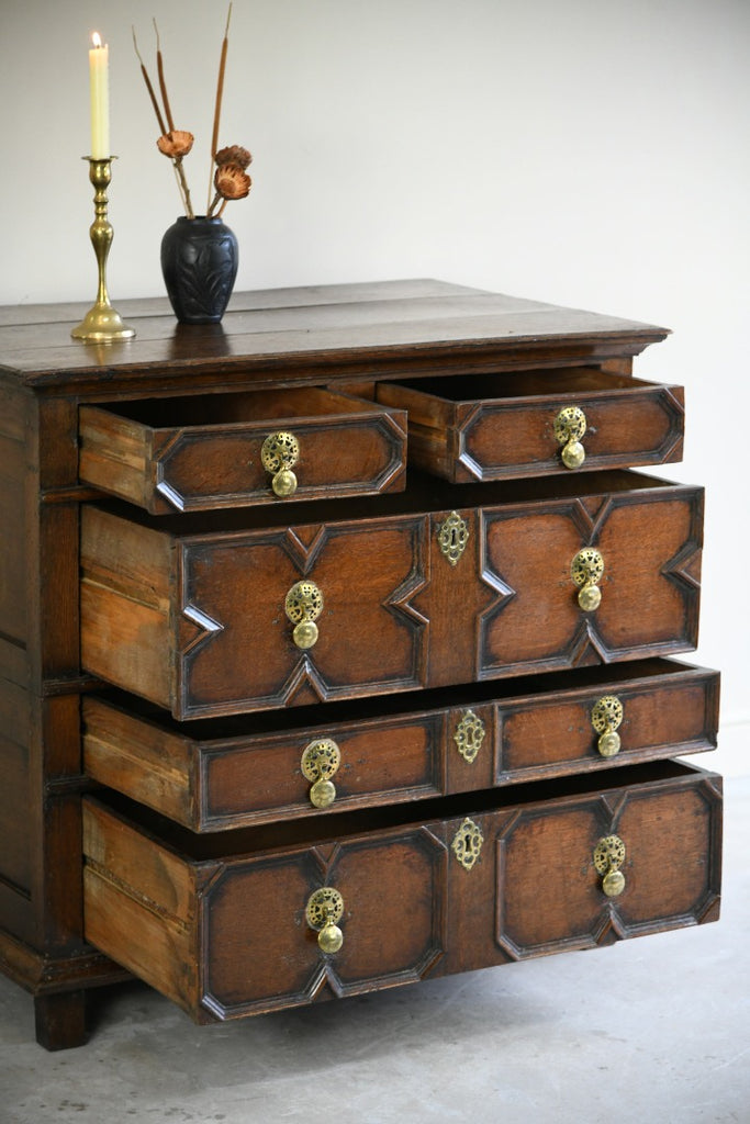 17th Century Oak Chest of Drawers