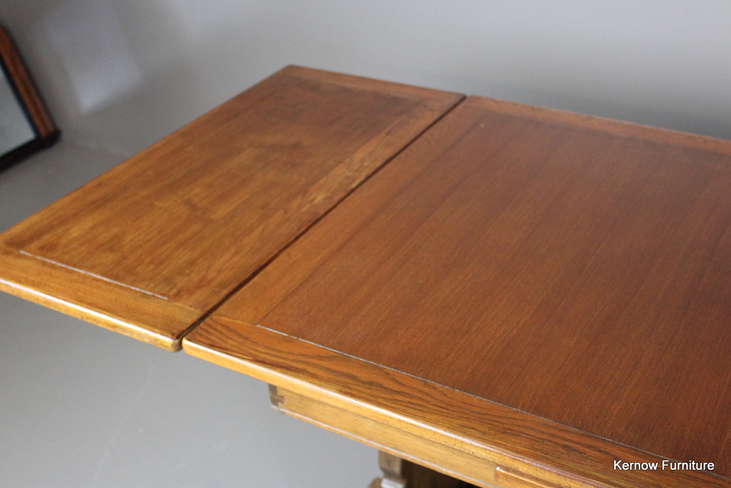 Oak Draw Leaf Rectangular Dining Table - Kernow Furniture