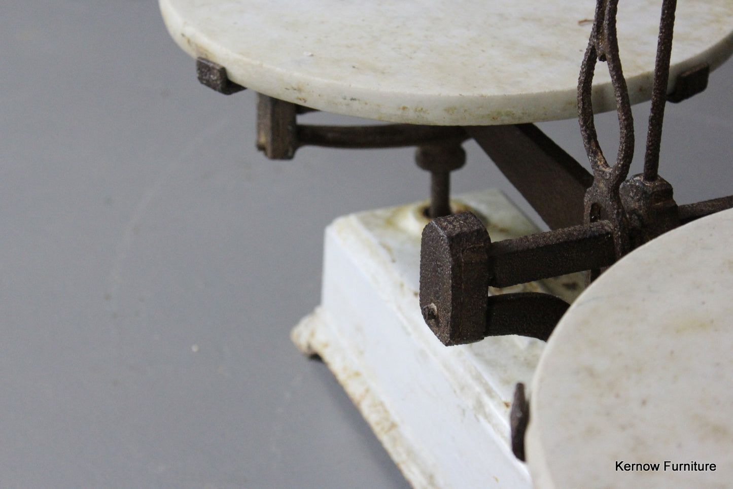 Force Shop Counter Scales - Kernow Furniture