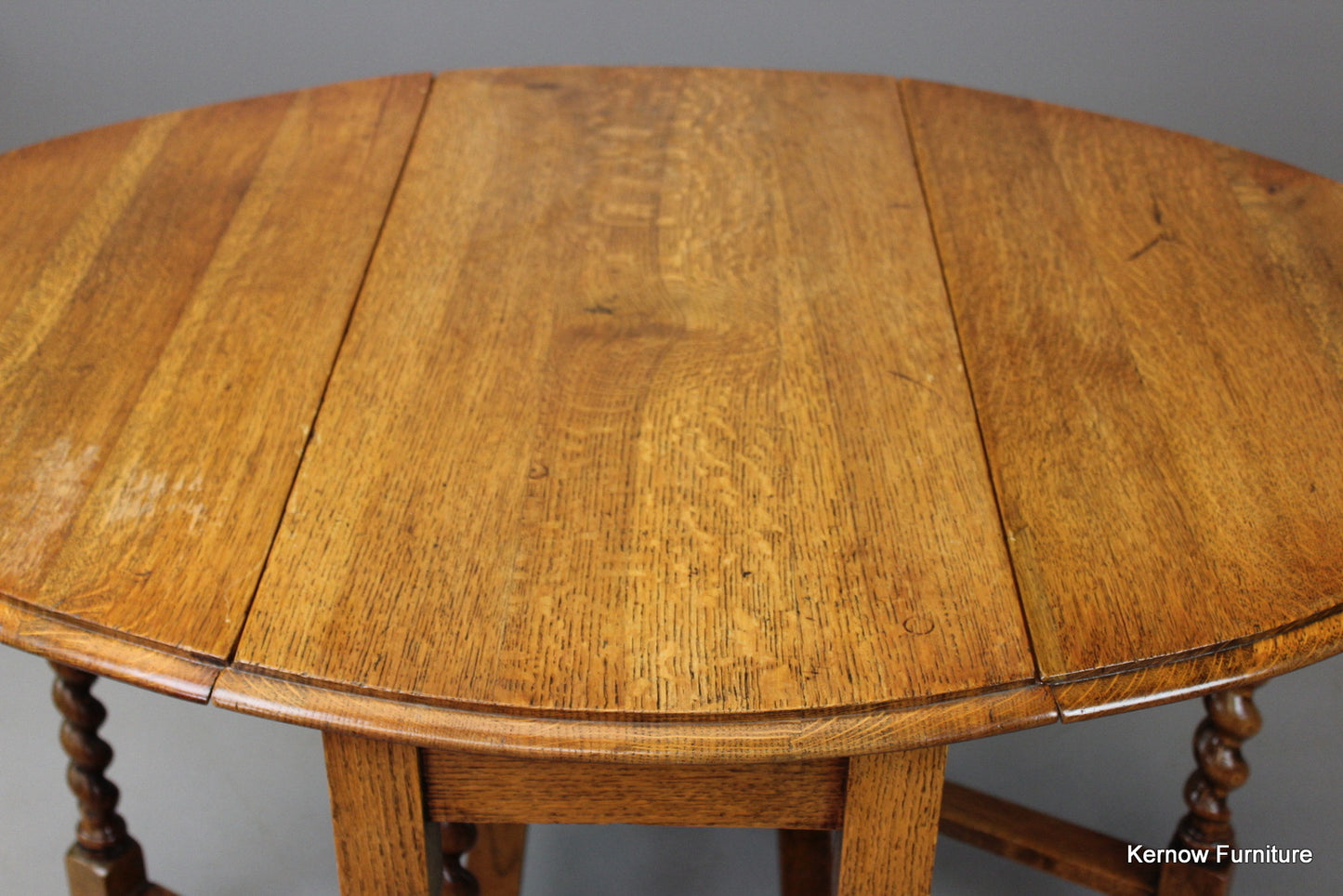 Oak Barley Twist Dining Table - Kernow Furniture
