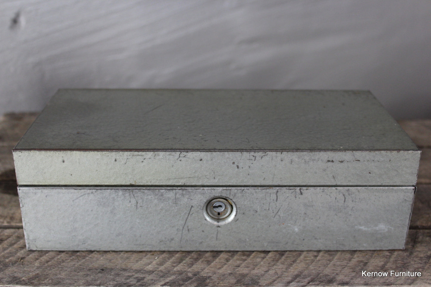 Criterion Money Tin - Kernow Furniture