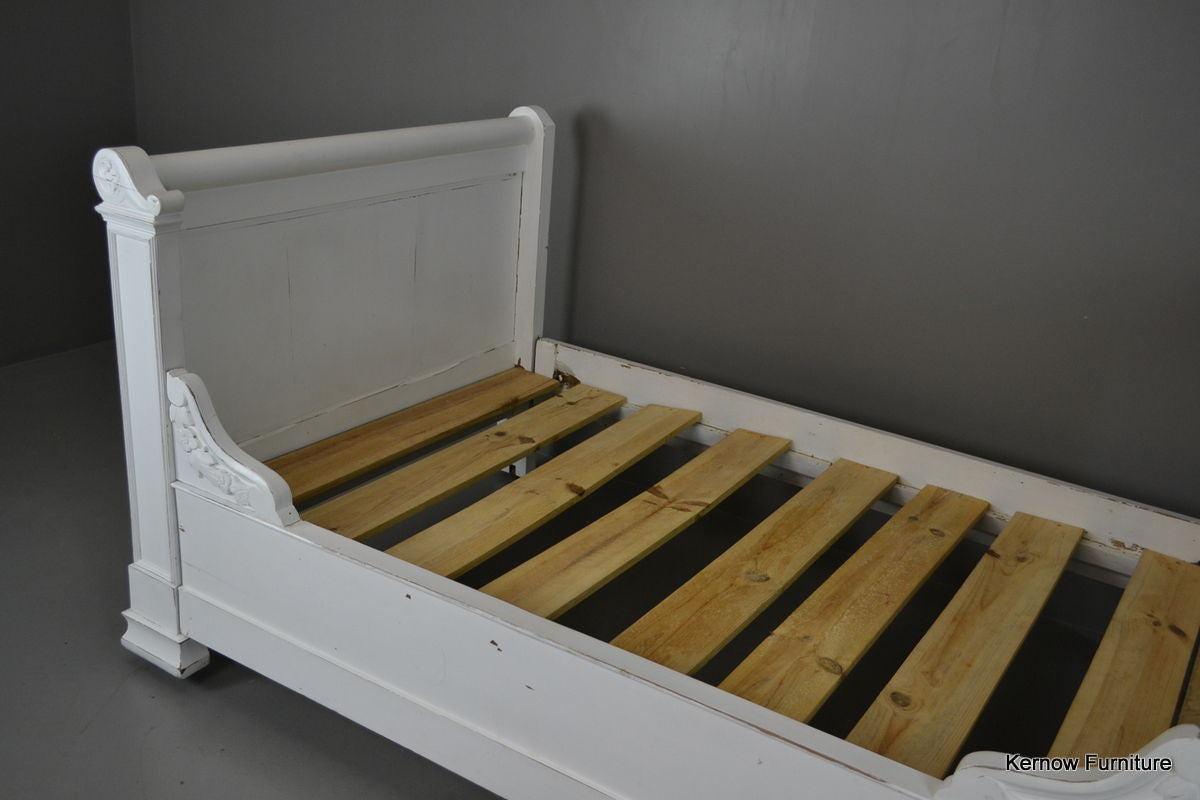 French White Painted Bed Lit En Bateau - Kernow Furniture
