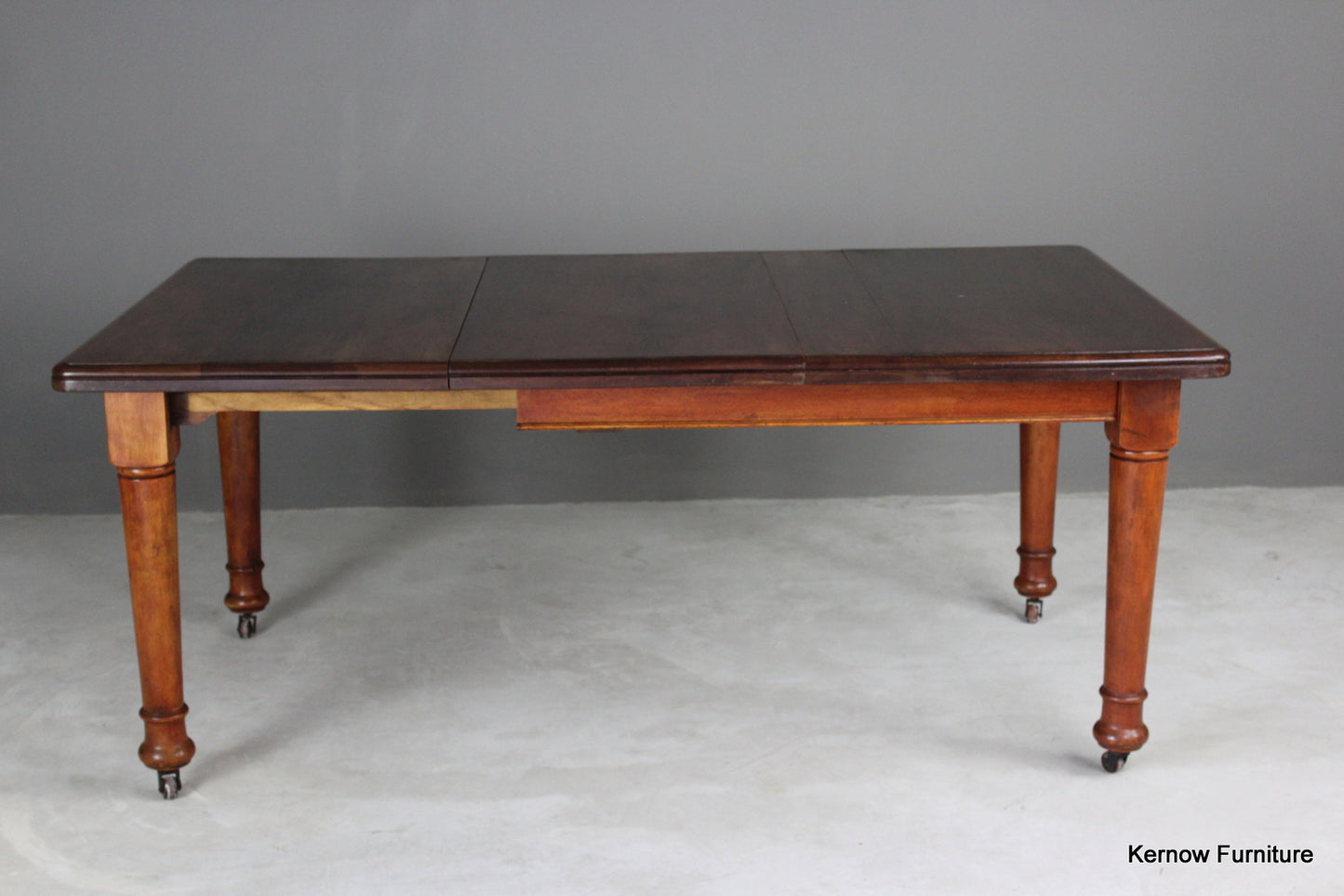 Antique Mahogany Extending Dining Table - Kernow Furniture