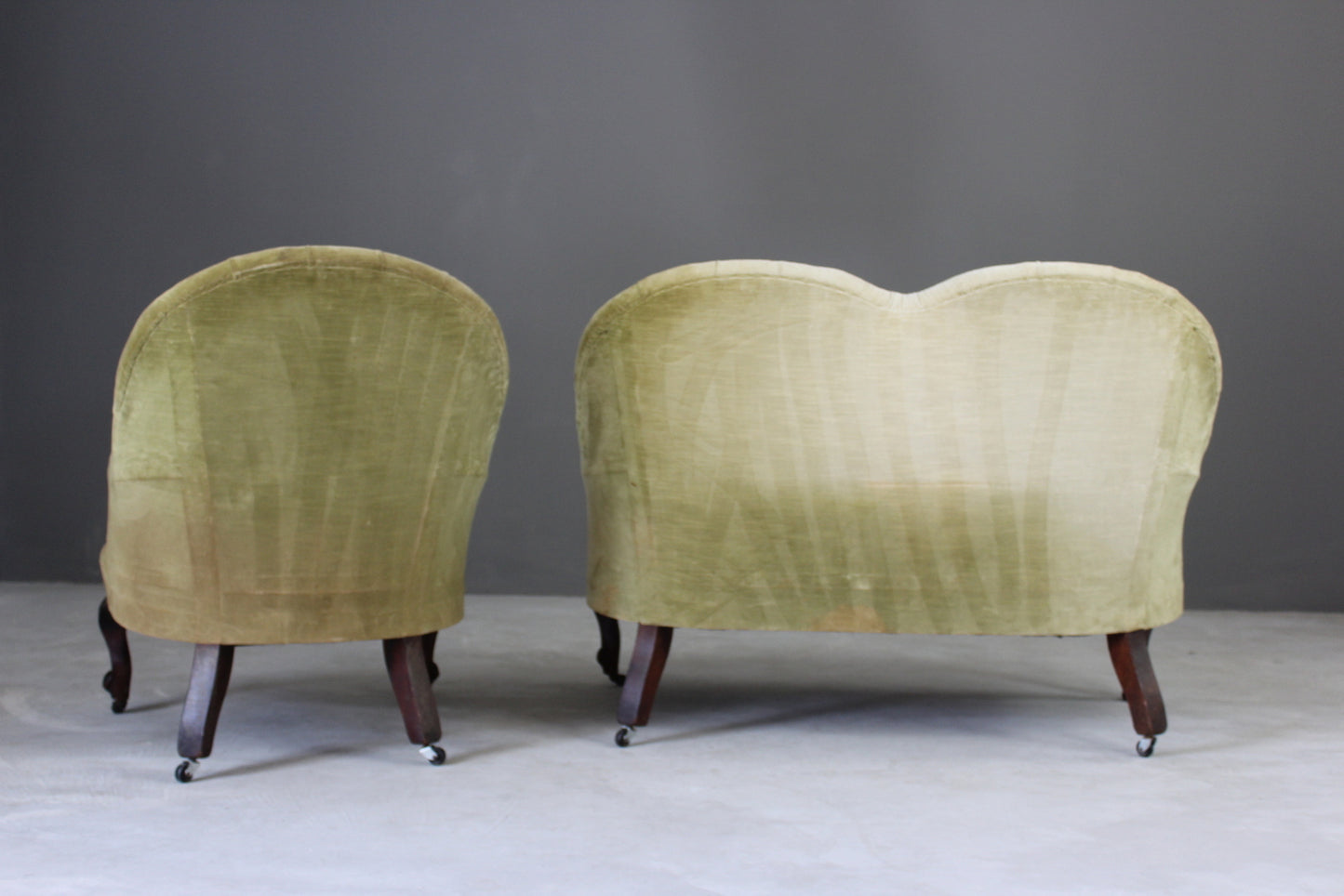 Victorian Sofa & Armchair - Kernow Furniture