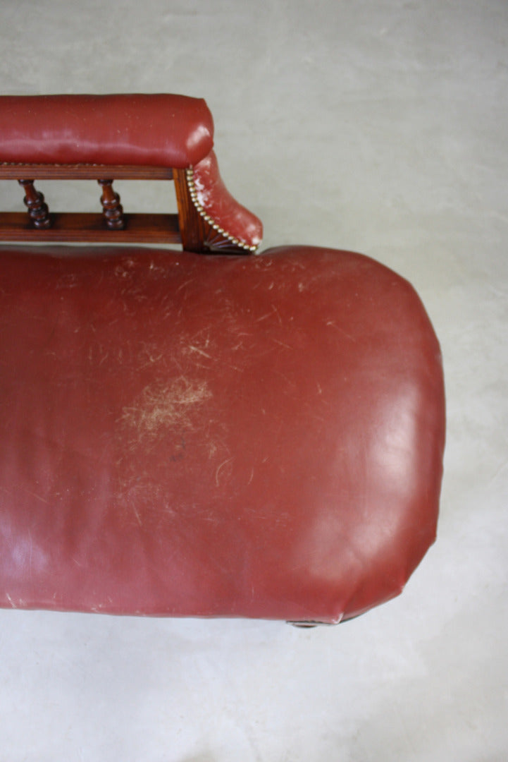 Antique Leather Chaise Longue - Kernow Furniture