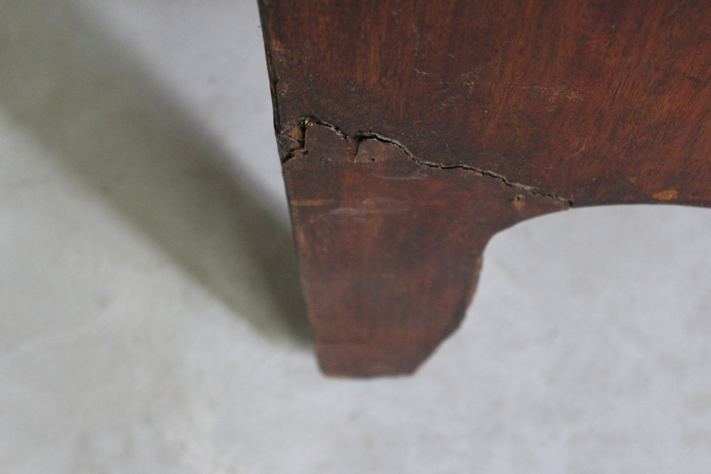 Victorian Bow Front Chest of Drawers - Kernow Furniture