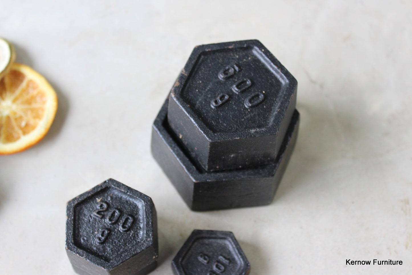 Assorted Cast Iron Weights - Kernow Furniture