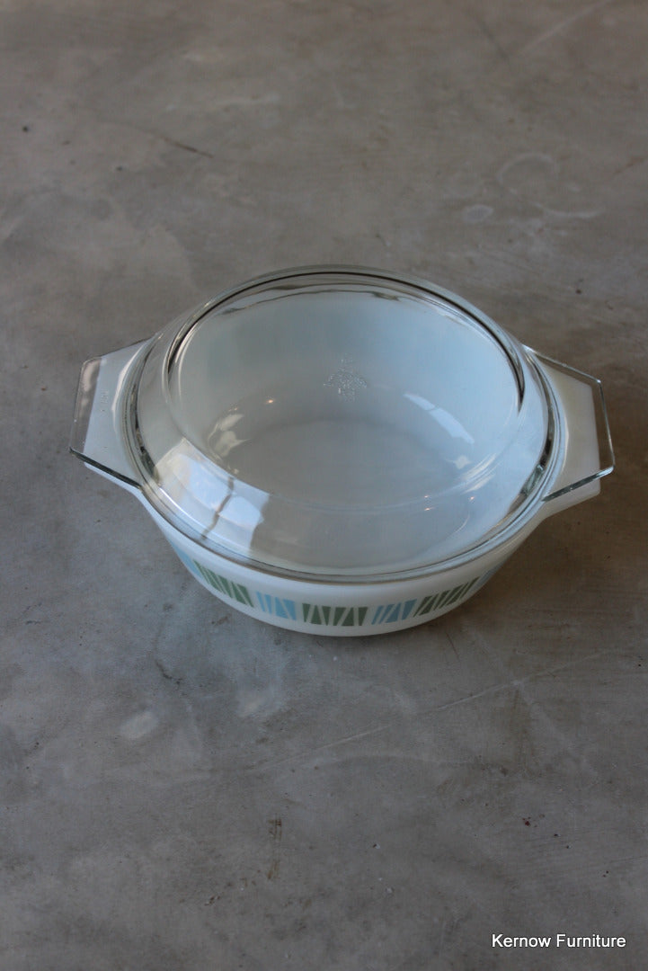 JAJ Blue & White Pyrex Casserole Dish - Kernow Furniture