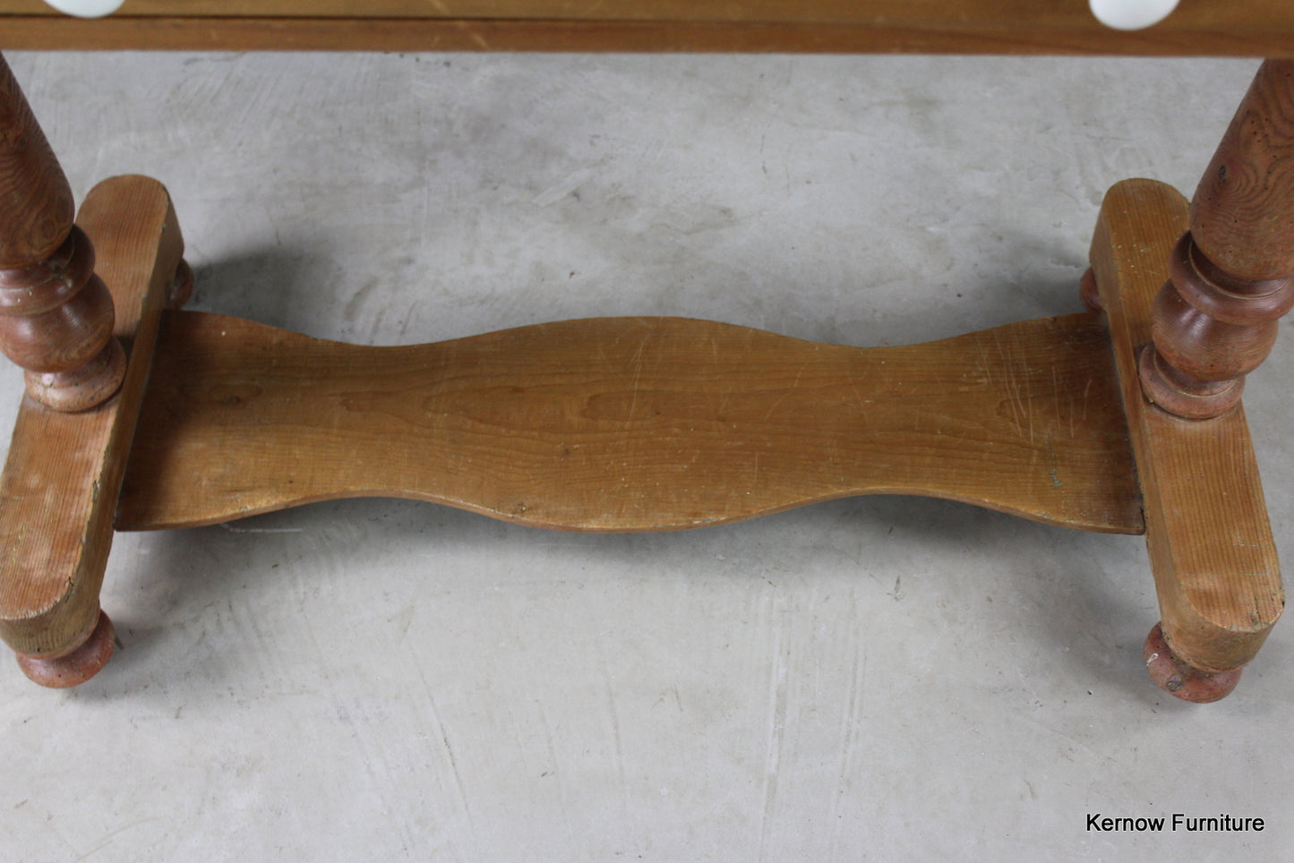 Rustic Pine Side Table - Kernow Furniture