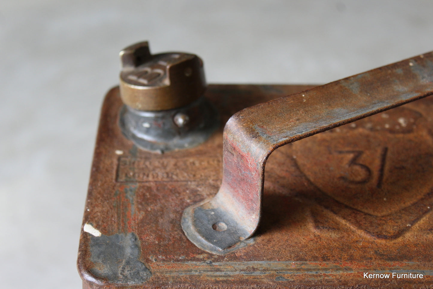 Vintage Shell Petrol Can - Kernow Furniture