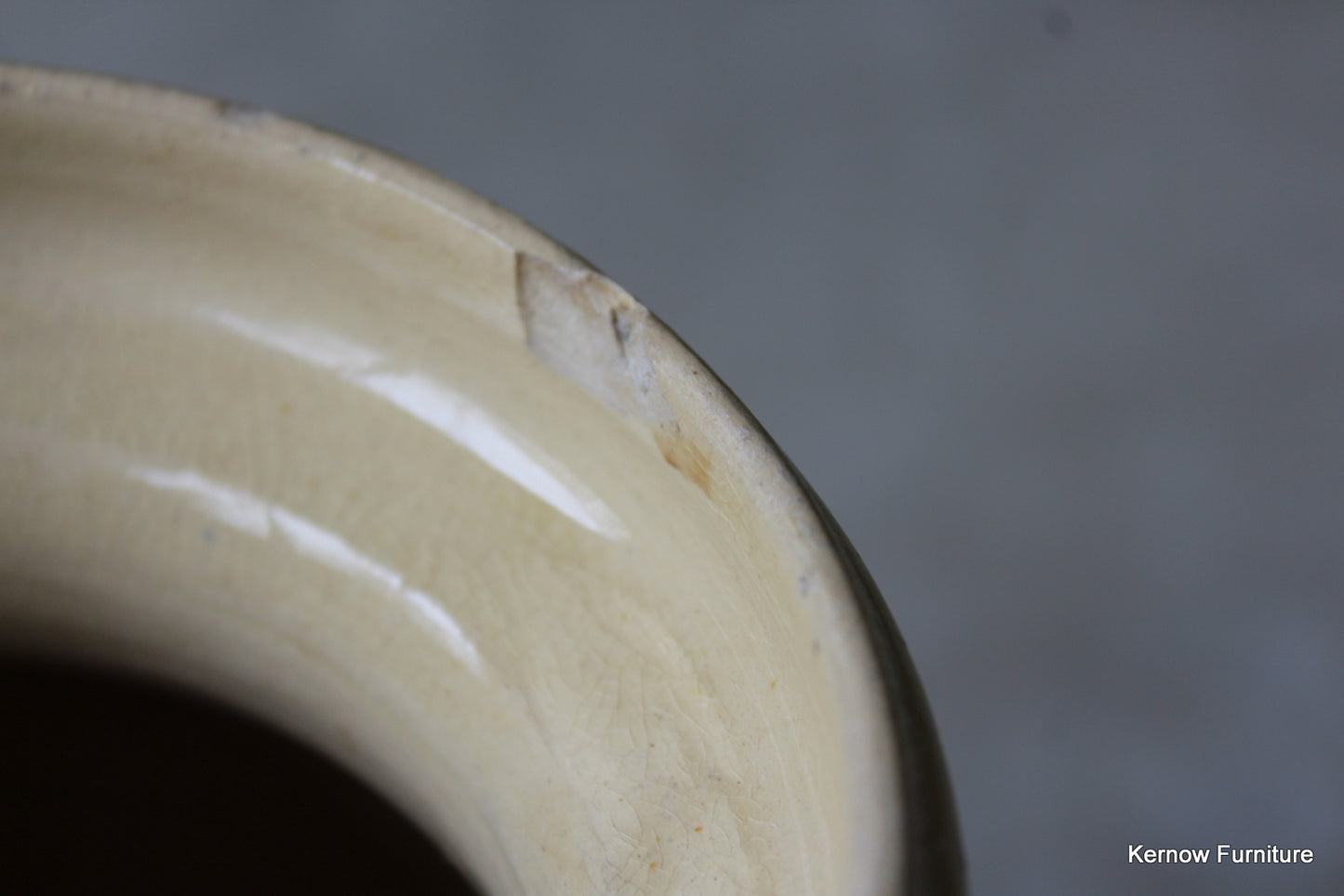 1930s Cream Vase - Kernow Furniture