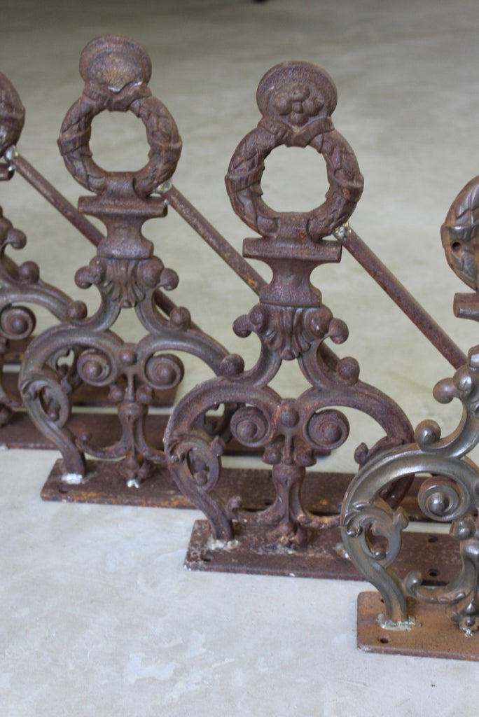 Ornate Cast Iron Wall Brackets - Kernow Furniture