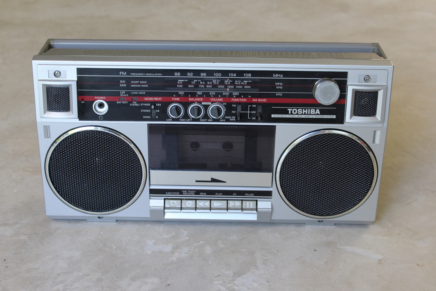Toshiba RT-6035 Boombox - Kernow Furniture