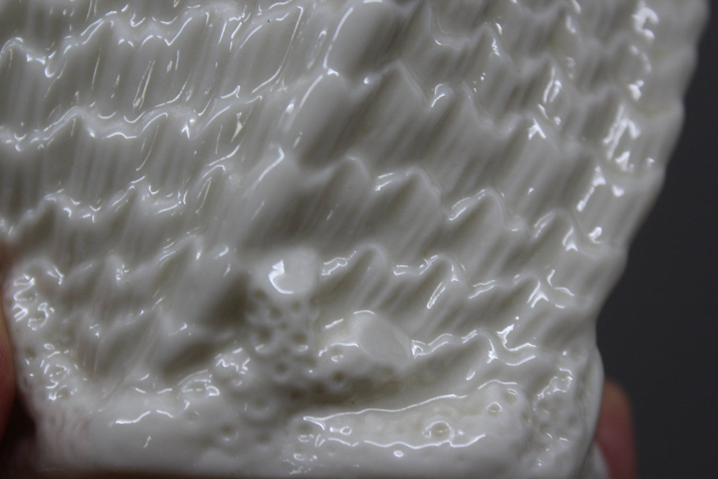 Belleek Shell Flower Pot - Kernow Furniture