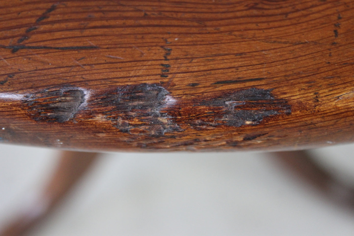 Round Supper Occasional Table - Kernow Furniture