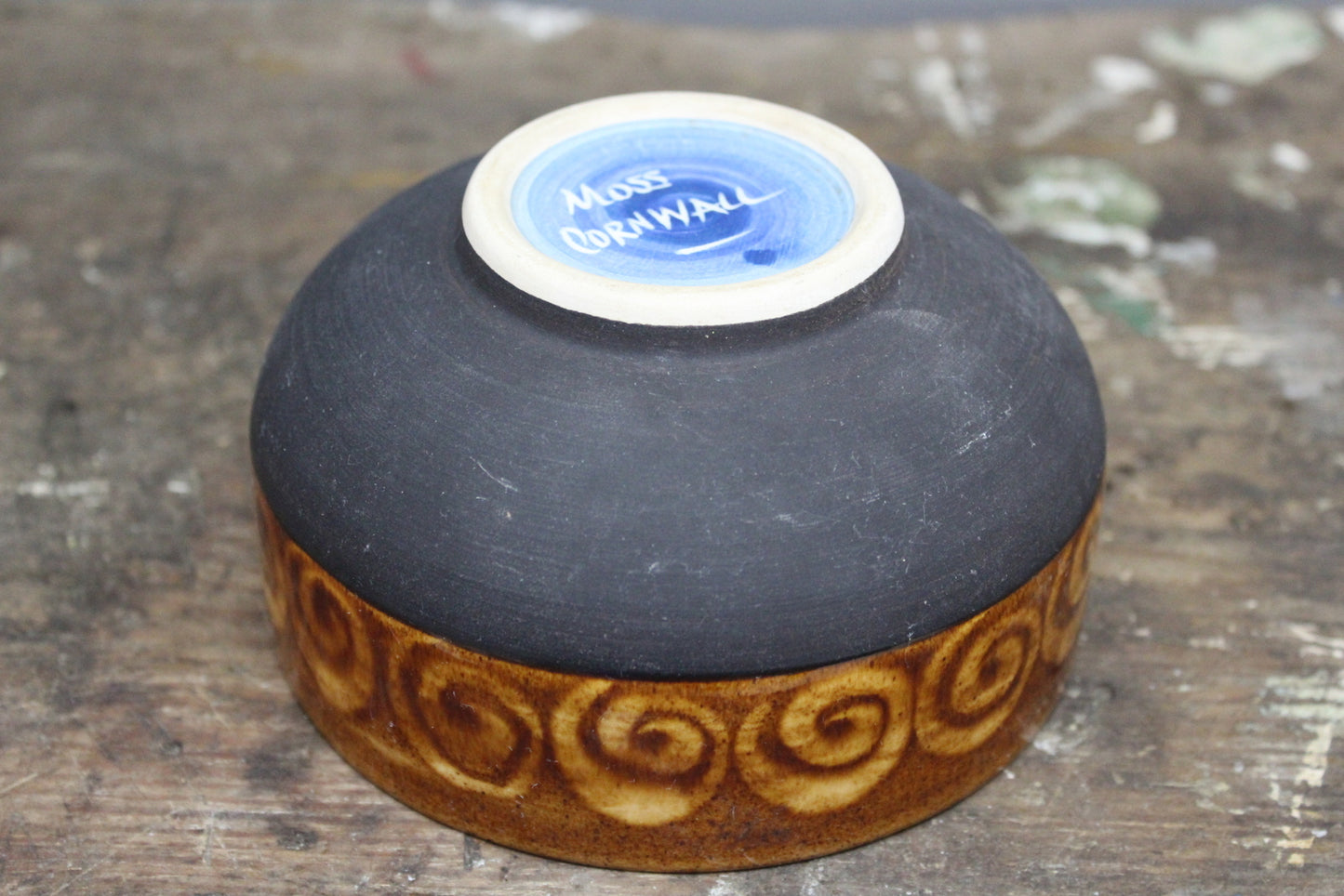 Bernard Moss Pottery Bowl - Kernow Furniture