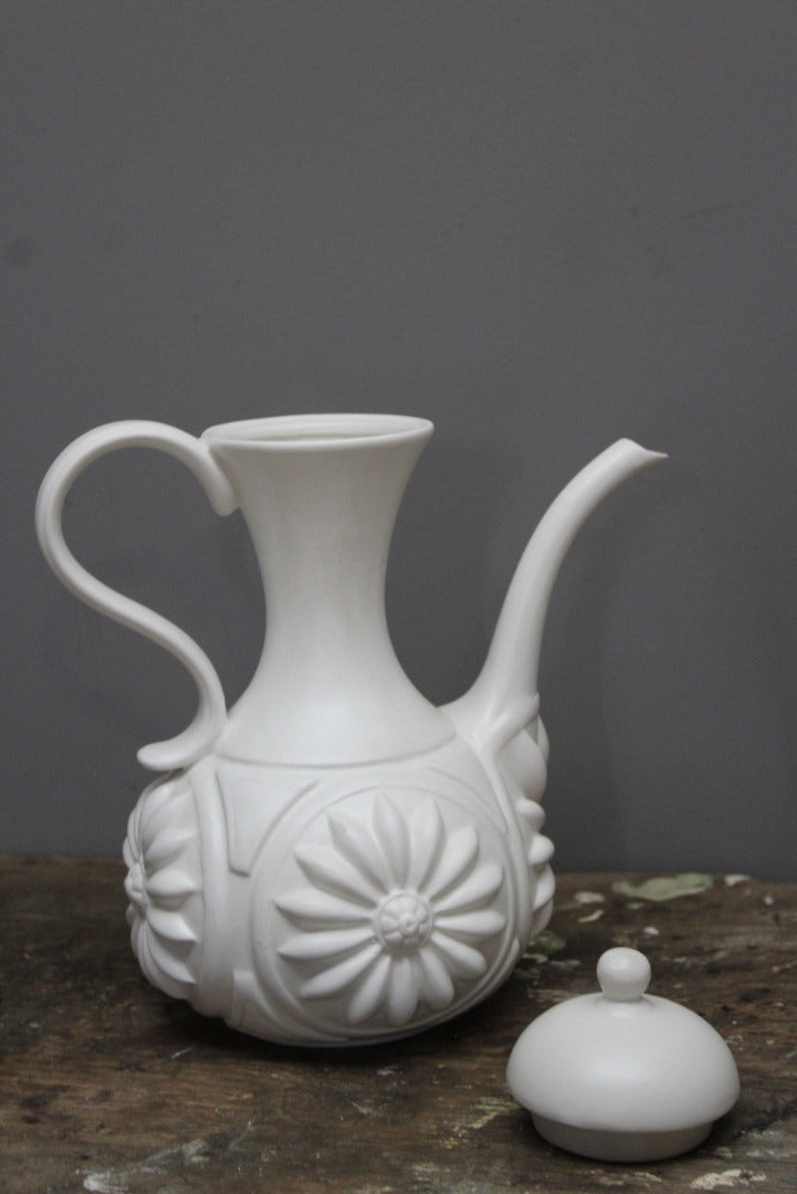 Retro White Coffee Pot - Kernow Furniture
