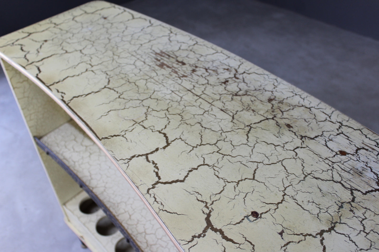 Retro Vintage Kitsch Drinks Bar & Display Cabinet - Kernow Furniture