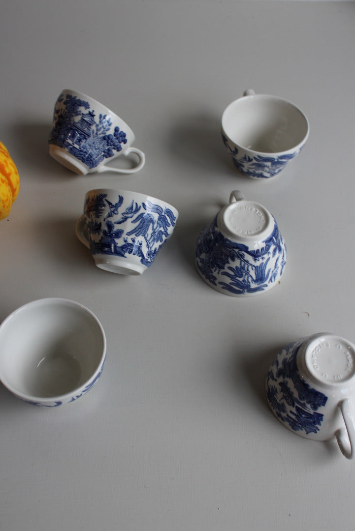 Blue & White Willow Cups - Kernow Furniture