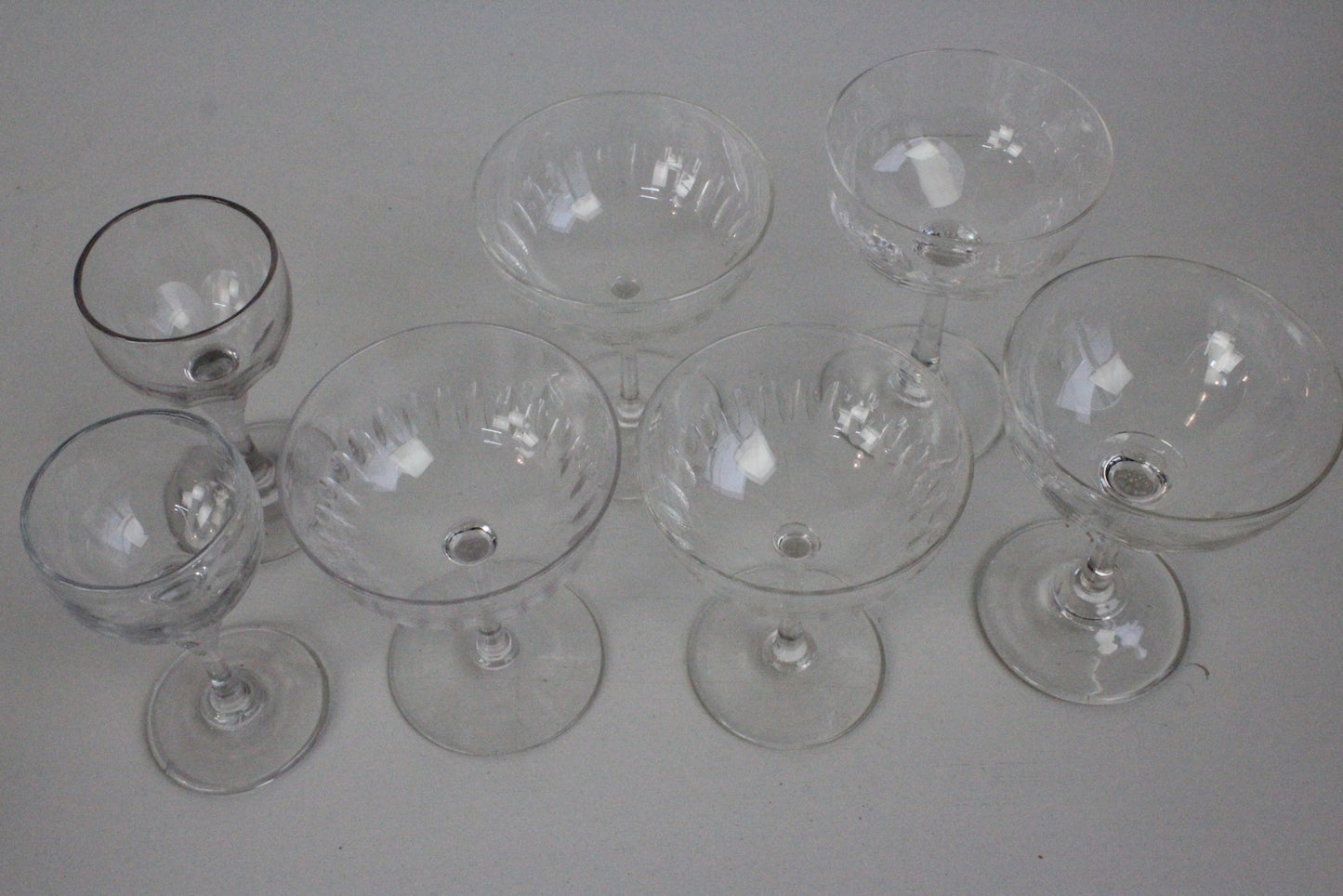 5 Vintage Champagne Coupe Glasses - Kernow Furniture