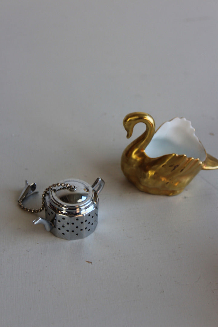 Tea Strainer & Gold Swan - Kernow Furniture