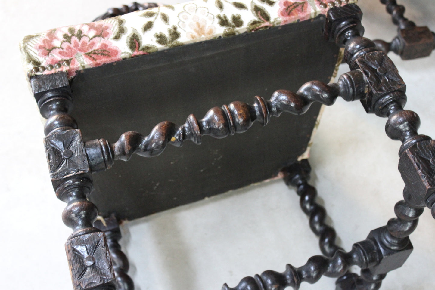 6 Victorian Carved Oak Upholstered Dining Chairs - Kernow Furniture