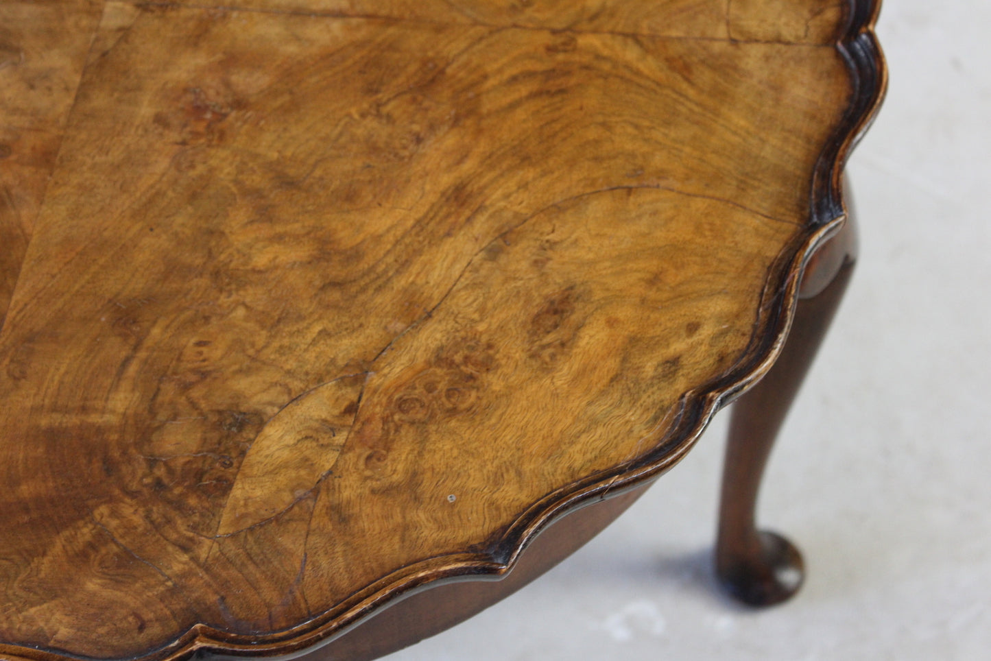 Vintage Walnut Veneer Pie Crust Coffee Table - Kernow Furniture
