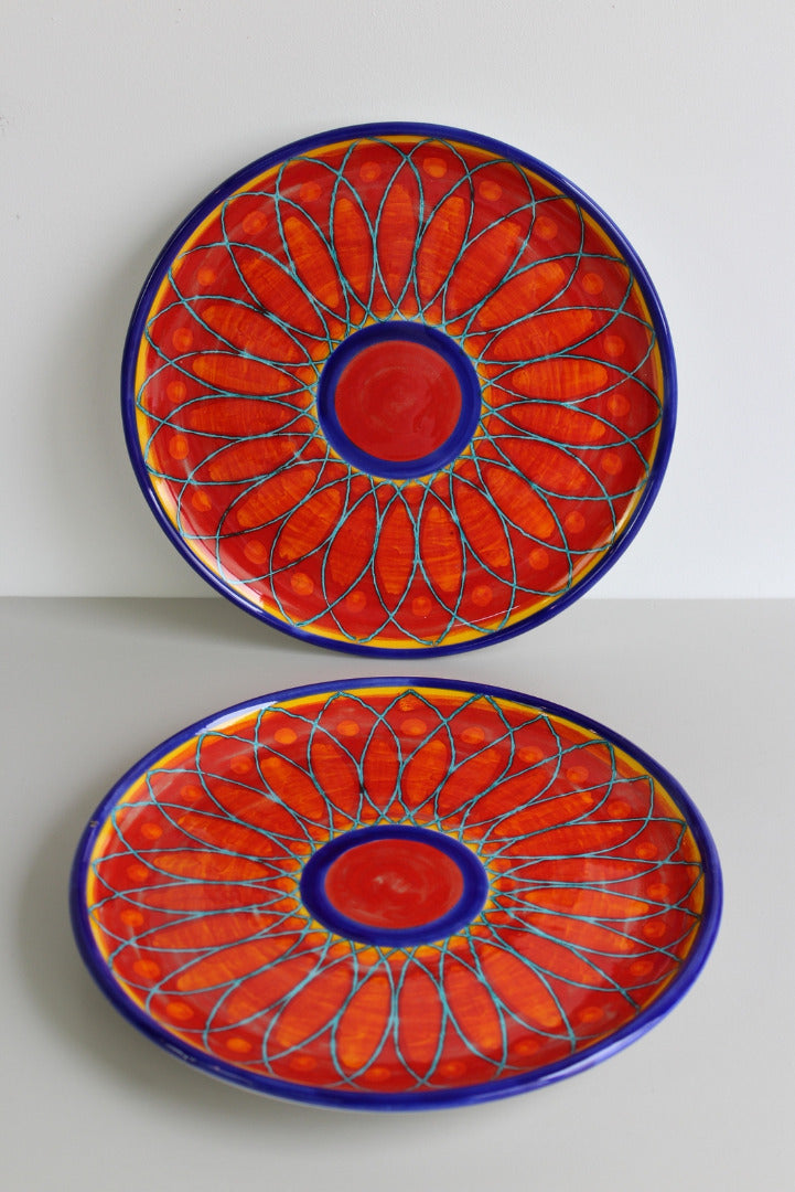 Pair Santo Stefano Large Glazed Pottery Plates - Kernow Furniture