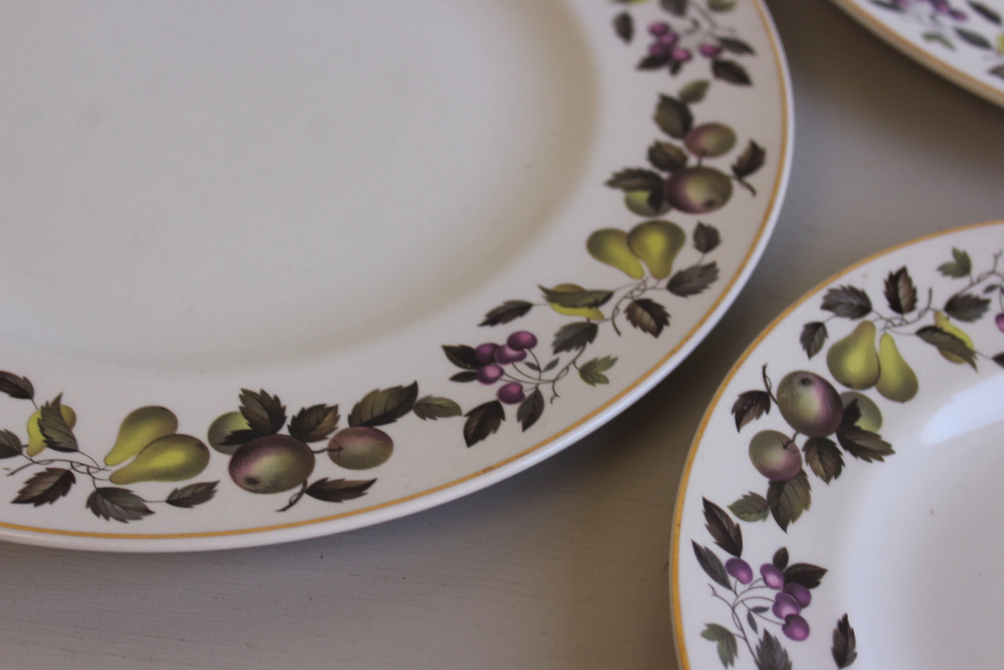 Collection Midwinter Evesham Tableware - Kernow Furniture