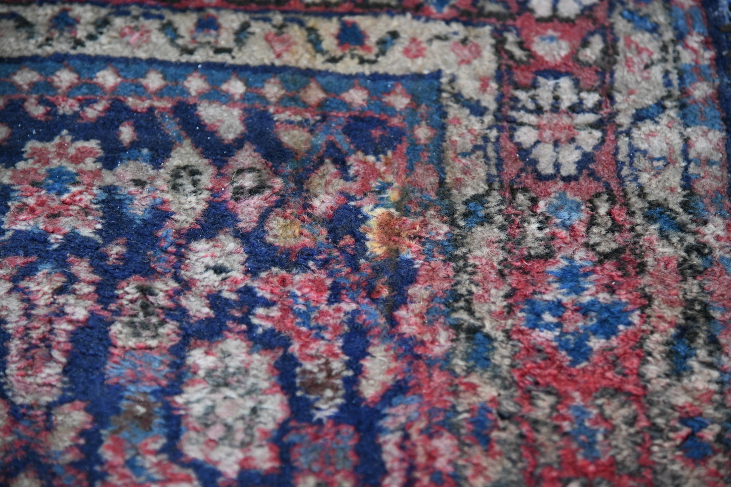 Antique Persian Wool Rug - Kernow Furniture