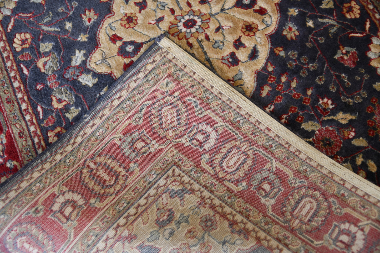 Oriental Style Wool Rug - Kernow Furniture